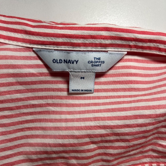 Cropped Red & White Striped Button Down Shirt - Size M - Picture 4 of 4